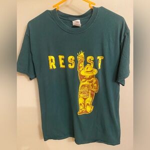 Vintage Smokey Bear RESIST T-Shirt, Medium